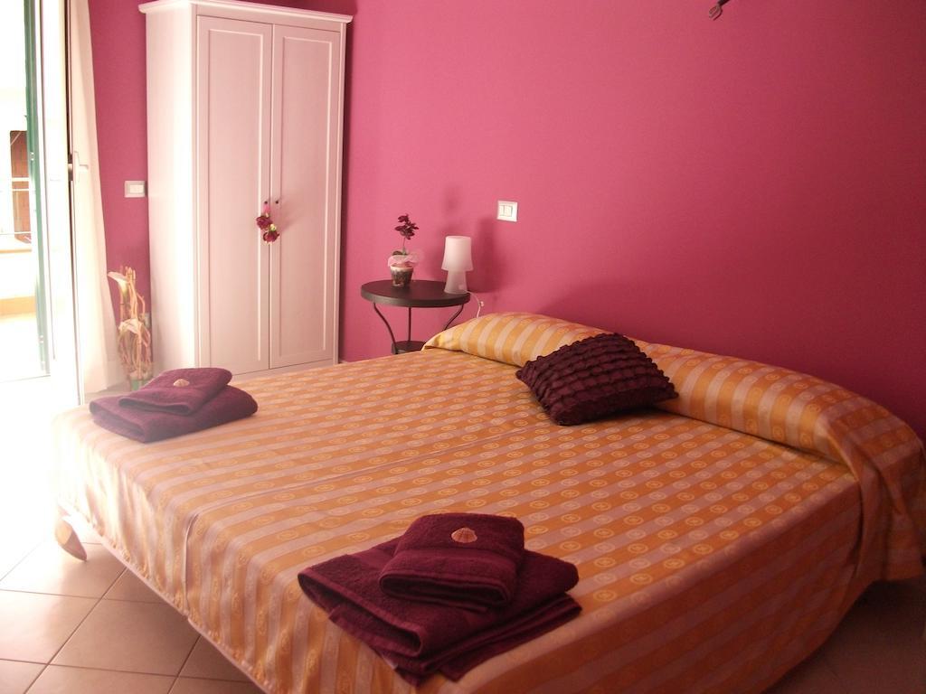 B&B Miroca SantʼAlessio Siculo Chambre photo